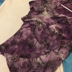 Womens white old Navy white denim jeans size 14 and purple dressy tank bundle